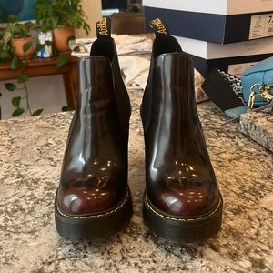 DOC MARTINIS HEELED BOOTS